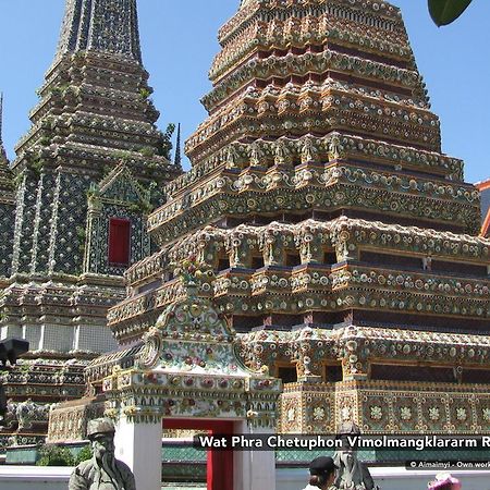 Zen Rooms Yaowarat Soi 7 Bangkok Exterior photo